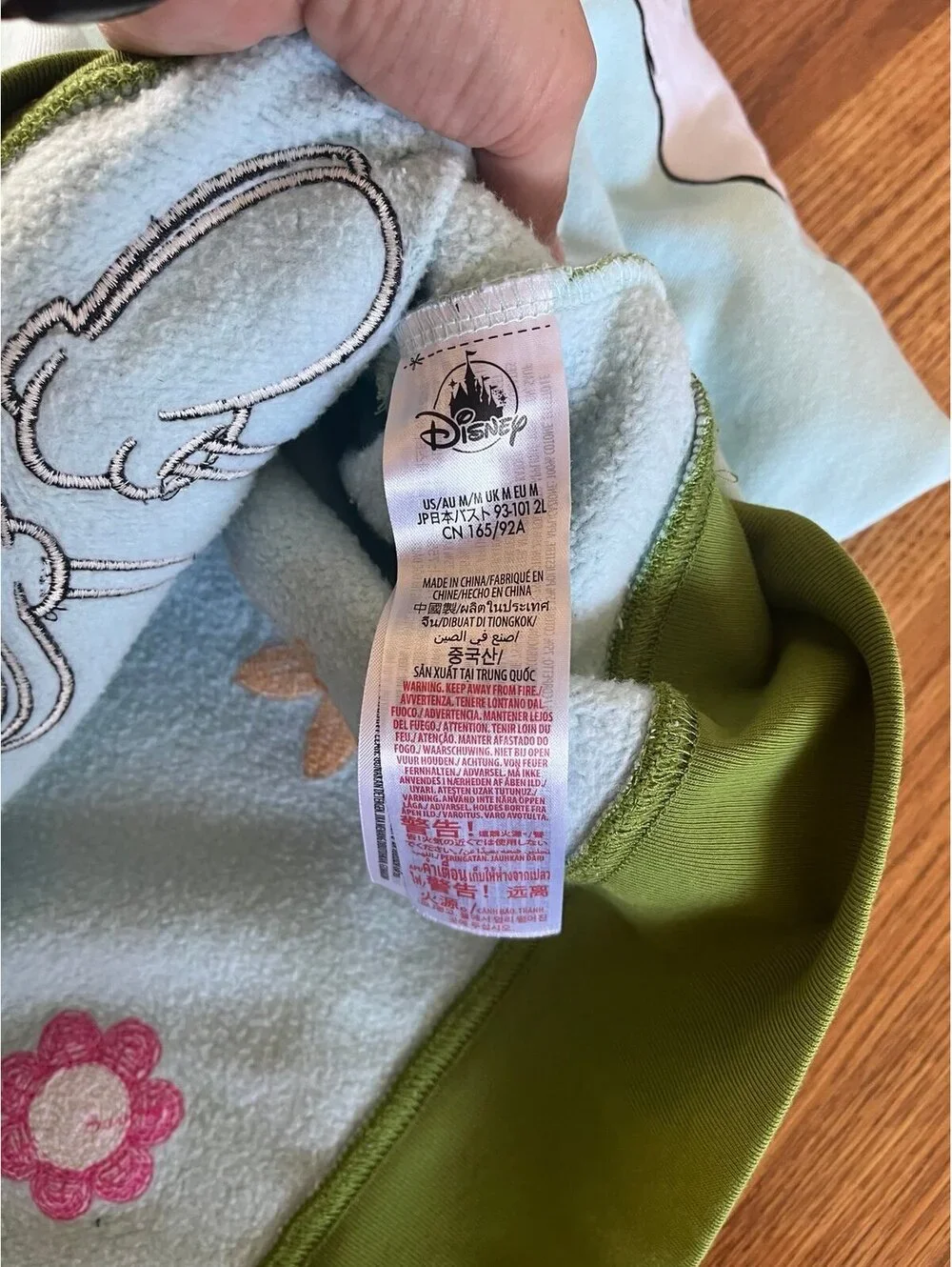 Disney Mickey Garden Crewneck Sweatshirt (M) - Picture 5 of 5